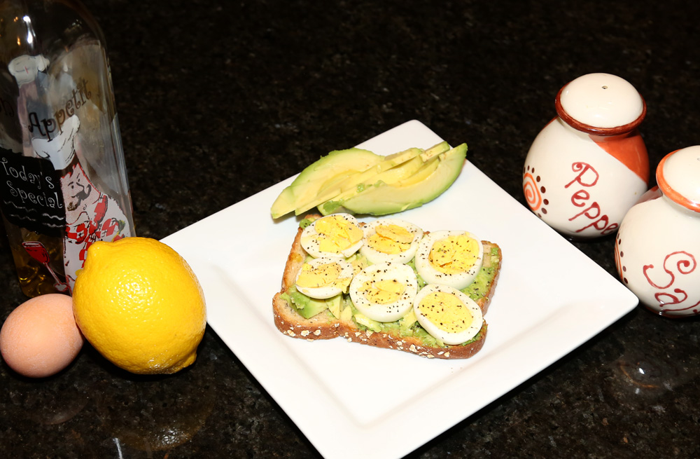 avocado egg toast